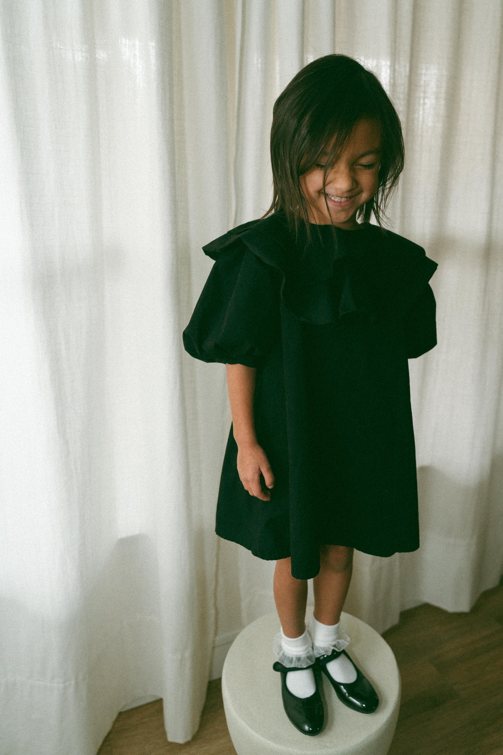 BLACK RUFFLE DRESS LA R MINI BLACK RUFFLE DRESS LA R MINI